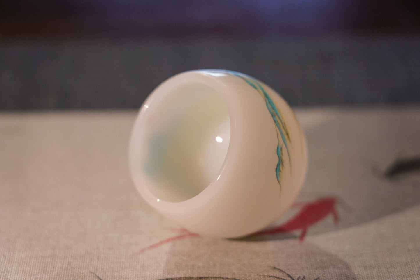 Non-transparent Glass Teacup, Mountains