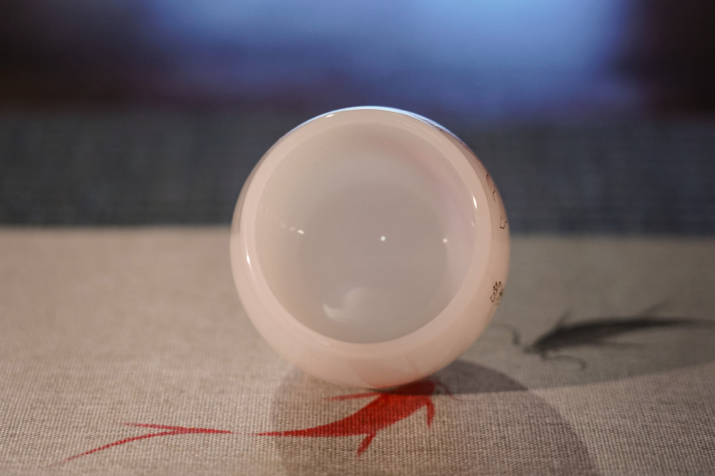 Non-transparent Glass Teacup, Goldfish