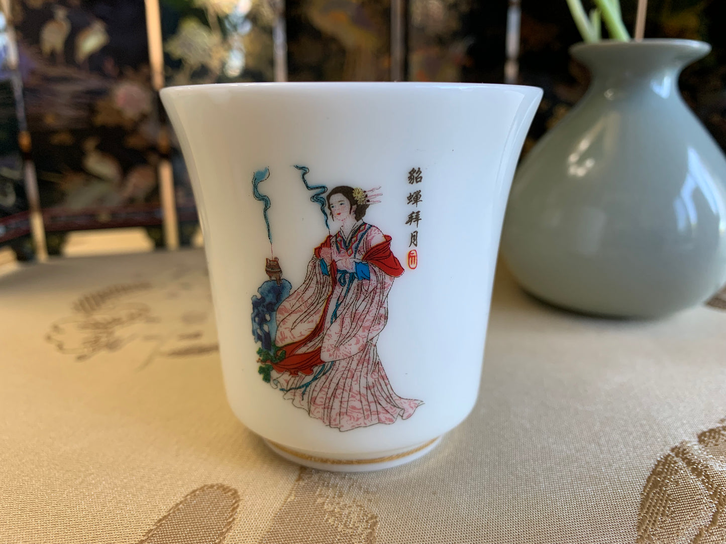 Magic Teacup--Beauty in Pink, Diao Chan Worships the Moon