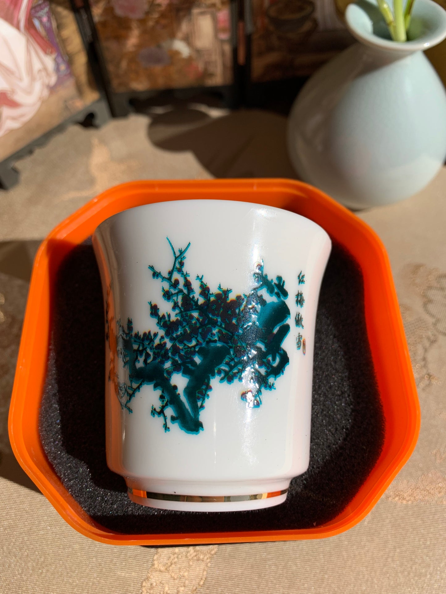 Magic Teacup--Red Plum Blossom