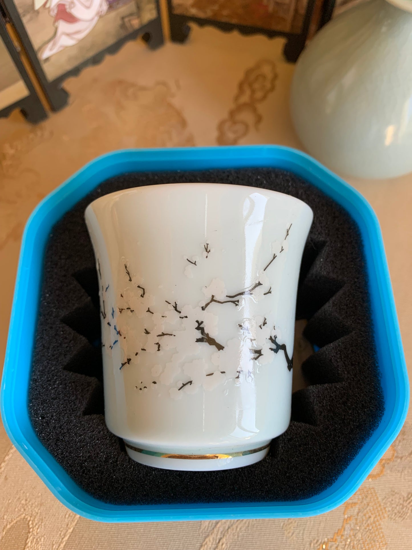 Magic Teacup--Pink Plum Blossom