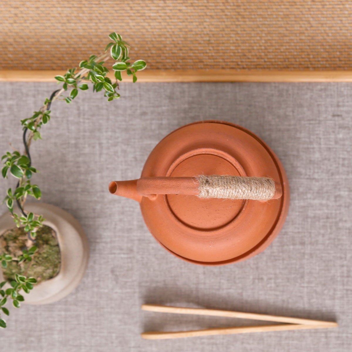 Chaozhou Red Clay Lifting handle Kettle And Stove - Taishan Tea Club