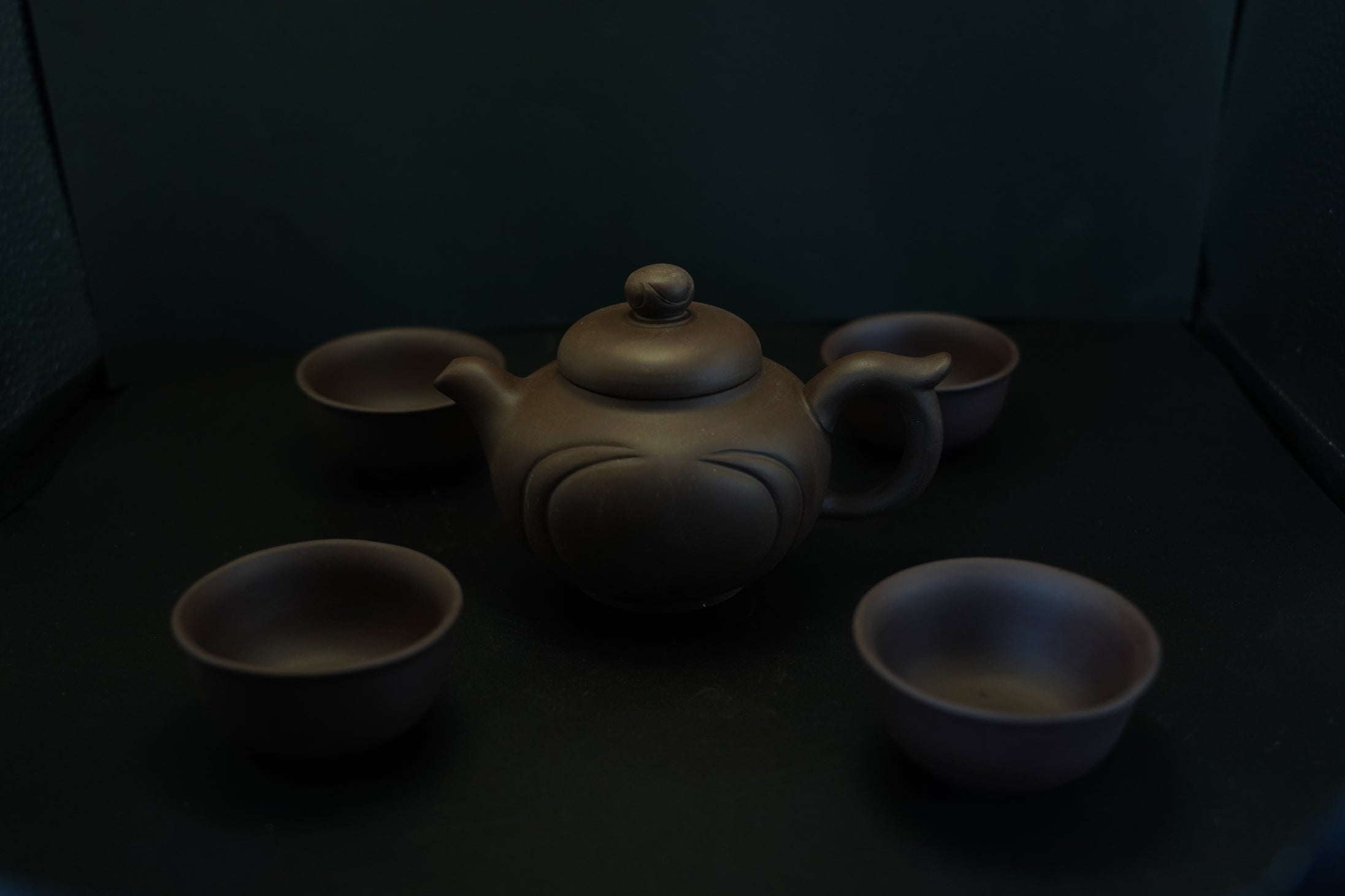 Gift Tea Set - 1 Teapot 4 Teacups (Purple Clay, Ji Sheng)