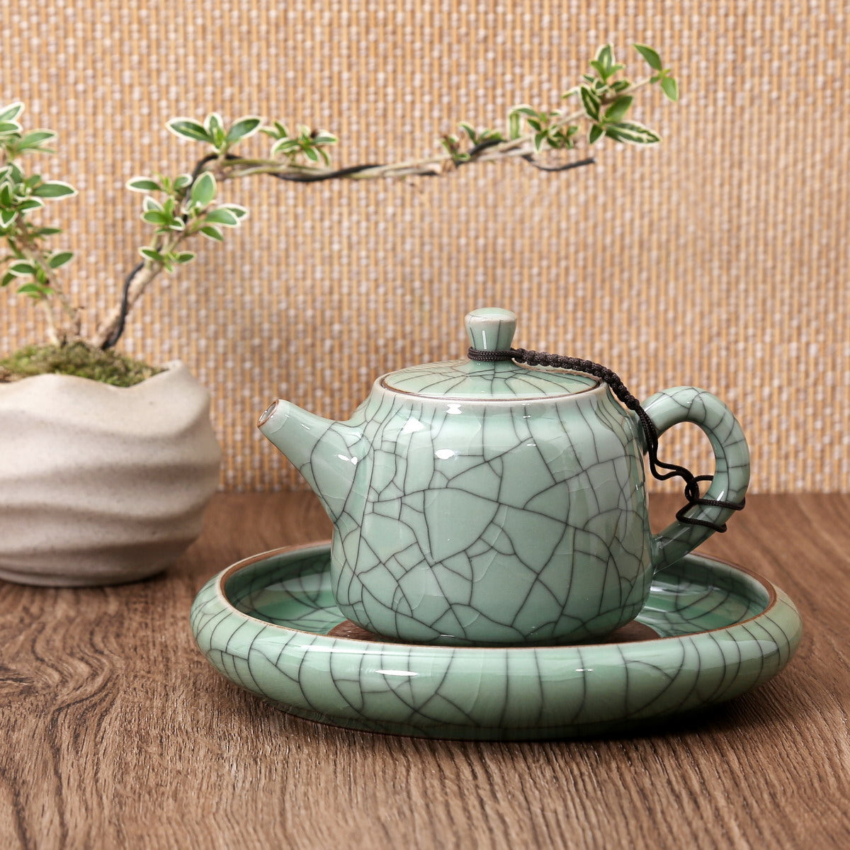 Teapot Holder, Longquan Celadon (Tiao Dao In The Middle, Ge Green Iron)