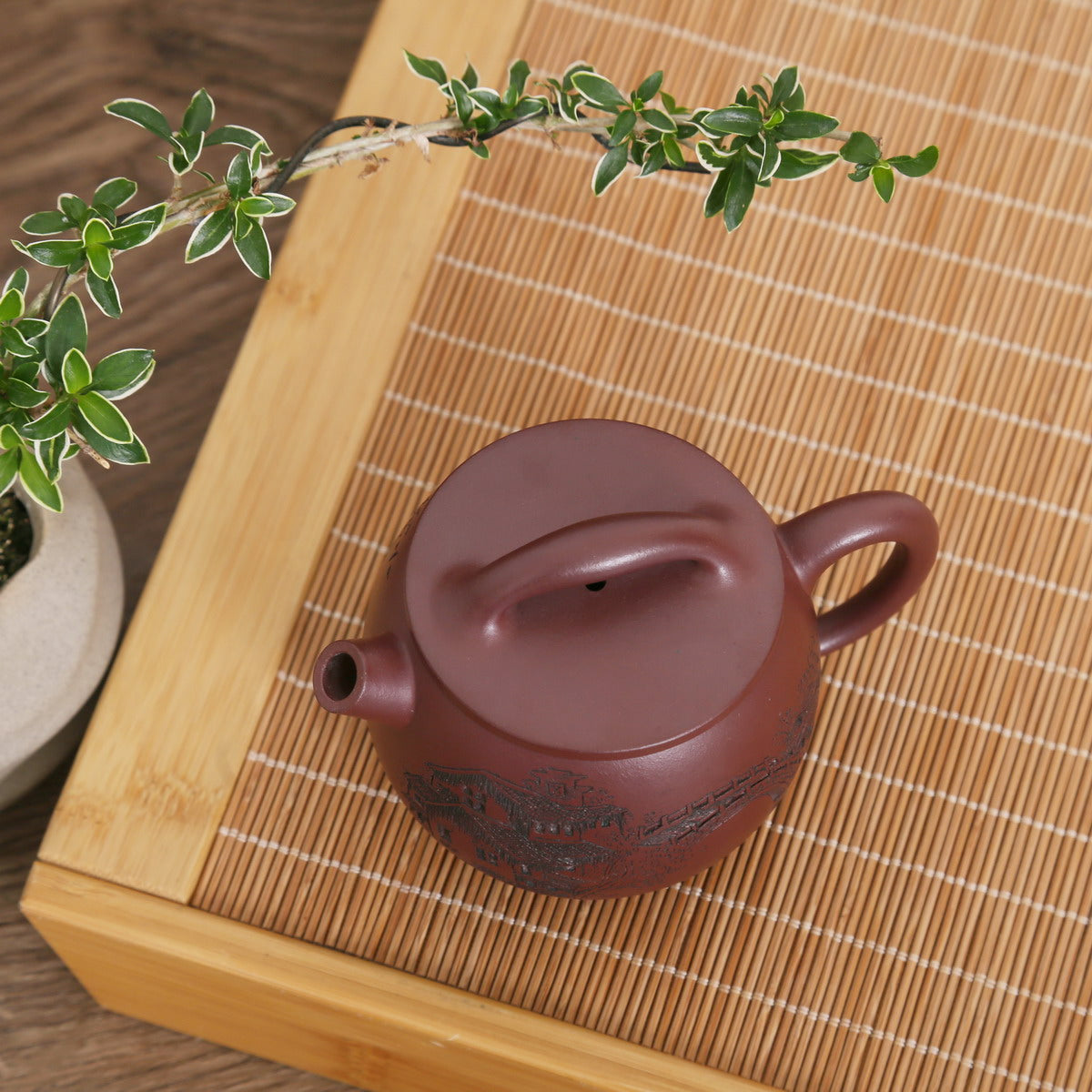 Single Teapot, Yixing Ware (Shui Xiang Meng Piao, 210ml)