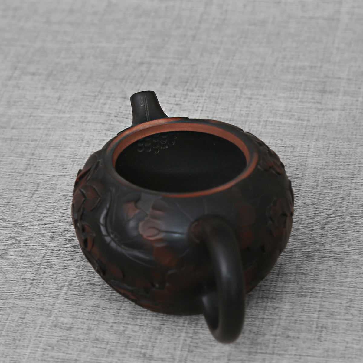 Handcraft Carving Lotus Jian Shui Purple Pottery Teapot (Lid1) - Taishan Tea Club