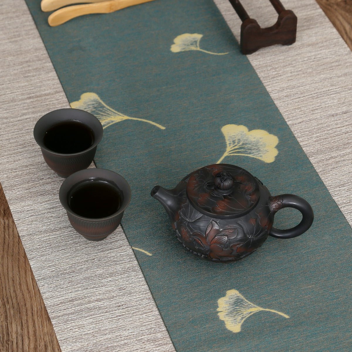 Handcraft Carving Lotus Jian Shui Purple Pottery Teapot (Lid1) - Taishan Tea Club