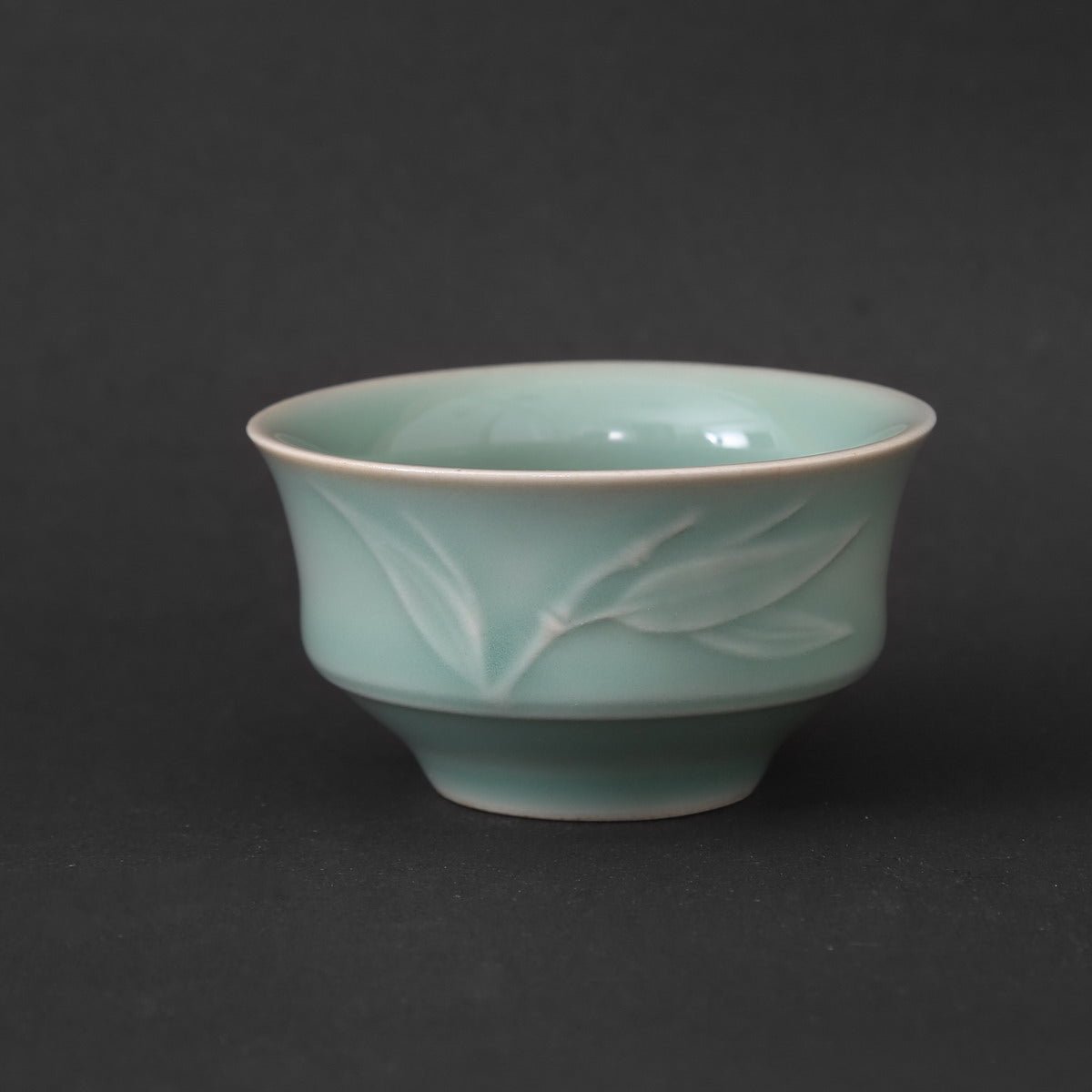 Longquan Celadon Bamboo Sample Tea Cup – sheamenceramic