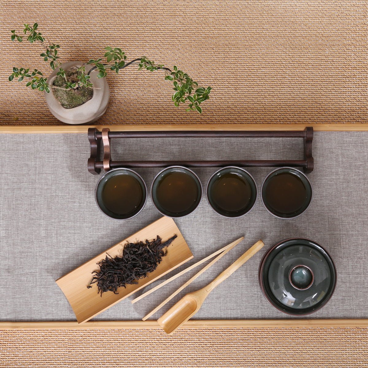 Longquan Celadon Dark Grey Gift Tea Set (Iron Mud) - Taishan Tea Club